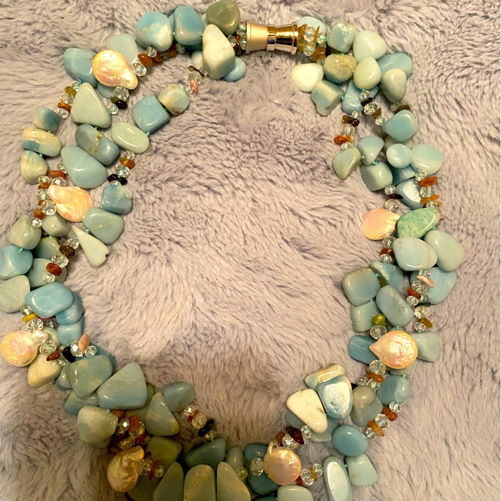 Lovely turquoise and pearl necklace.